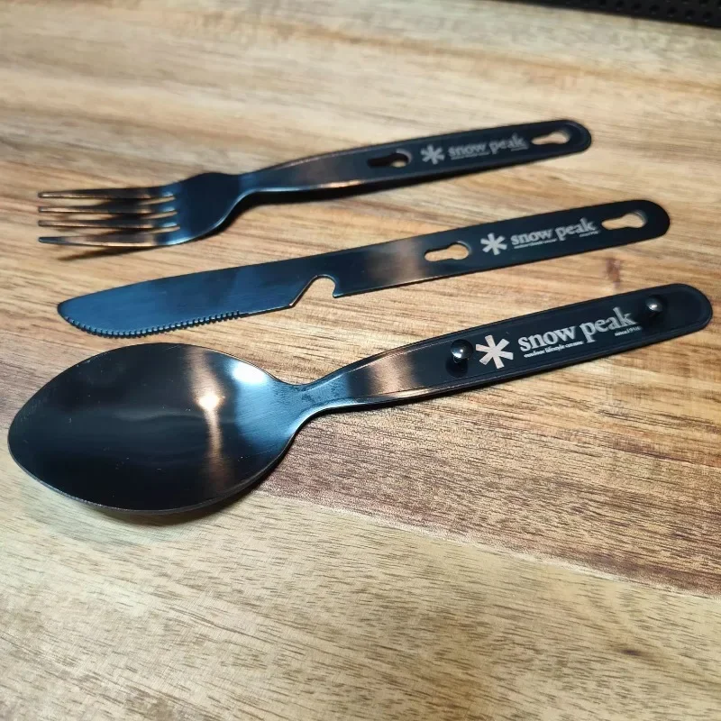 

Snow Peak three-piece outdoor camping portable black knife and fork camping set stainless steel chopsticks blackened tableware.