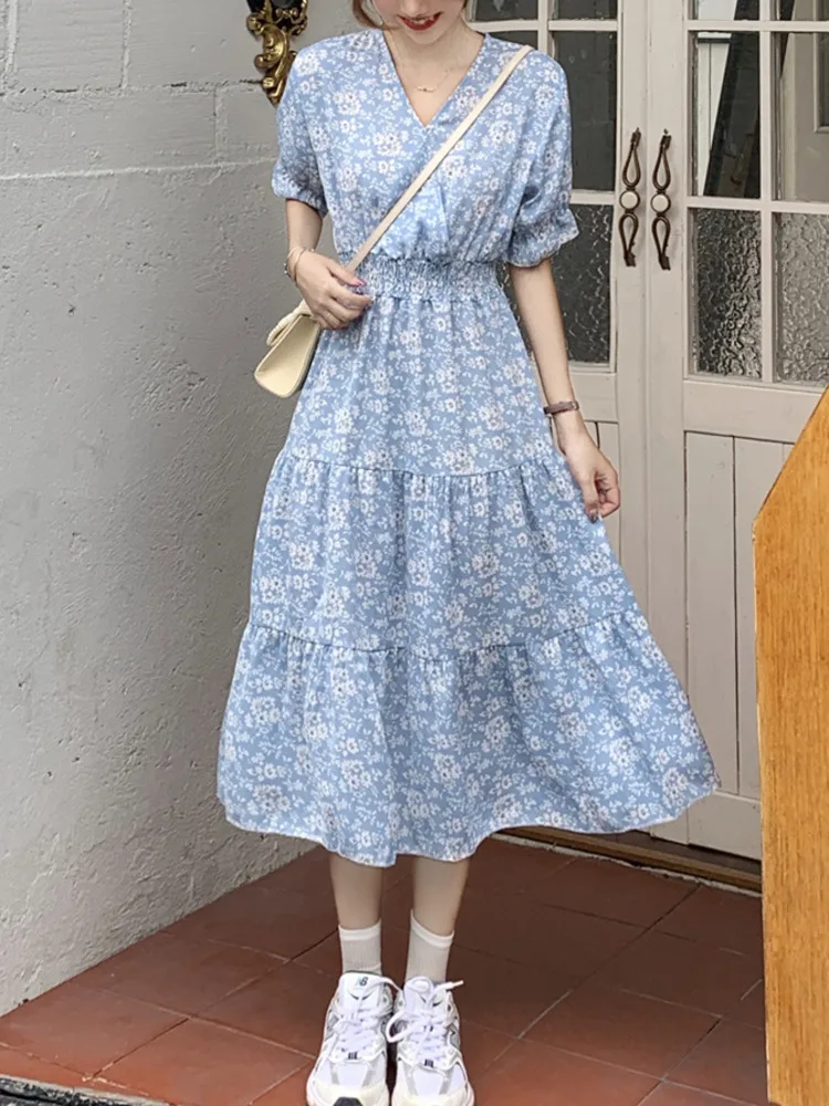 

Summer Style V-Neck Empire Elastic Waist A-line Dress Women Korean Fragmented Flower Loose Puff Sleeve Blue Mid-calf Dresses