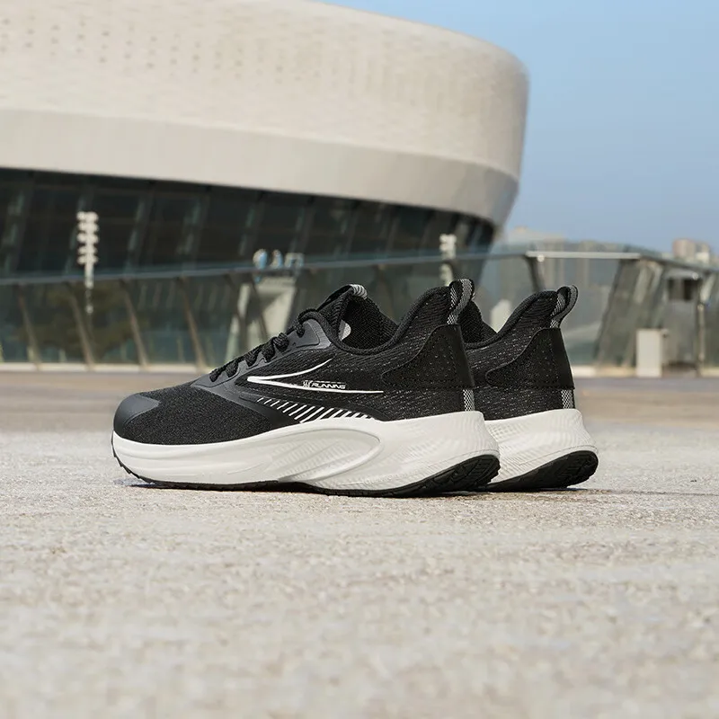 أحذية ركض للرجال شبكية