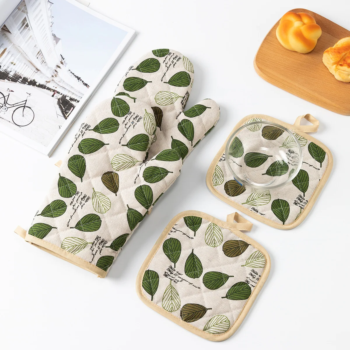 Kitchen gloves cotton pot holders thickened oven gloves set