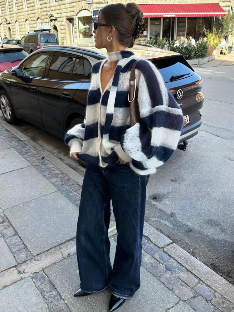 V-Neck Scarf Sweater Cardigan Female Contrast Casual Patchwork Autumn Hollow Out Outwear Women's Knitwear Coat Cardigan