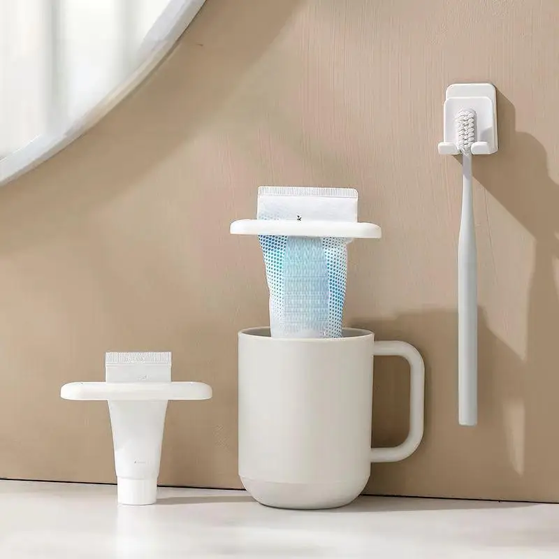 Description Picture 3 of itemToothpaste Squeezer, Toothpaste Clip, Facial Cleanser Hand Cream Squeezer, Household Manual Toothpaste Rolling Squeezer