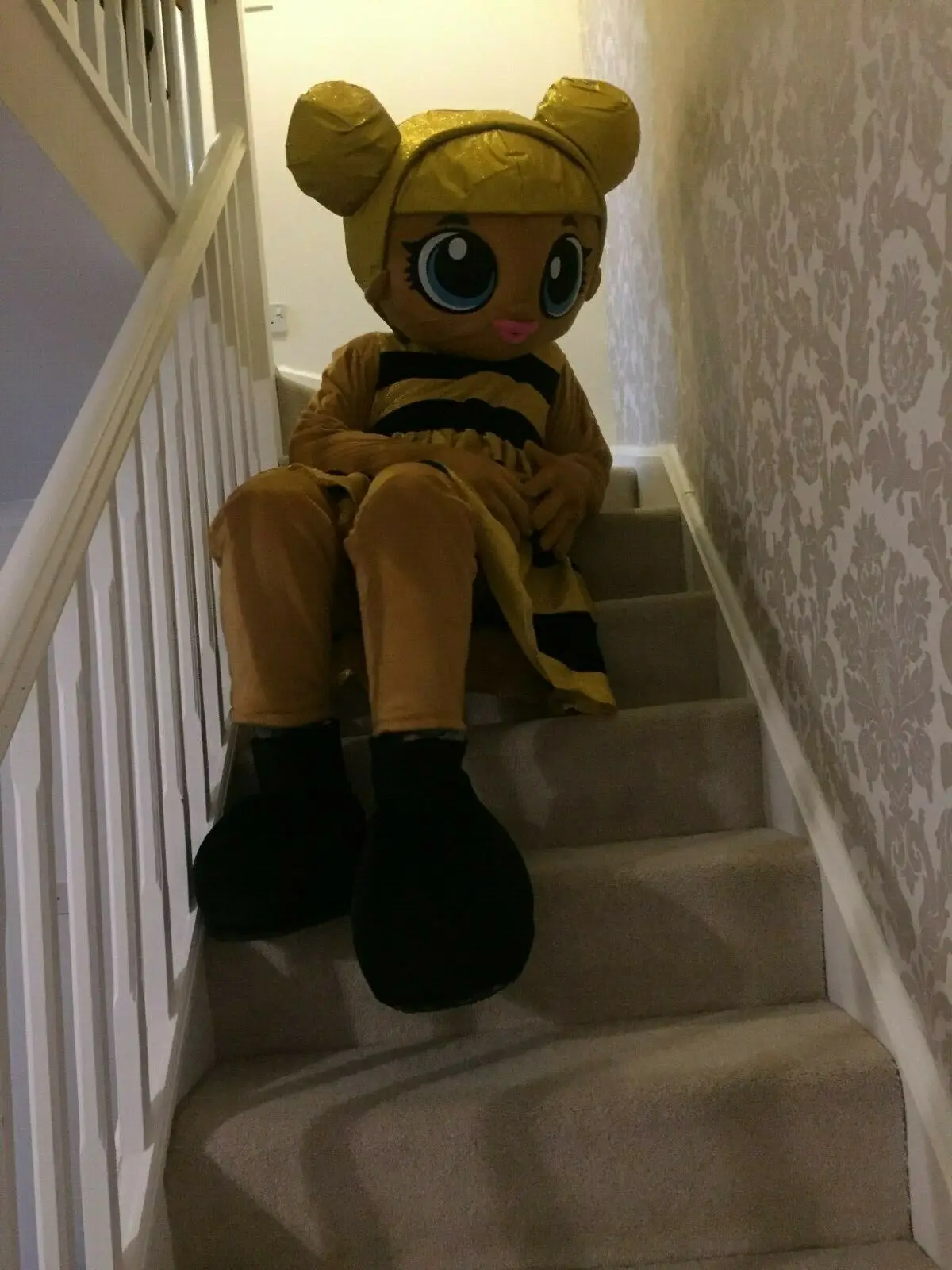 Nuovo Adulto Halloween Natale Regina Ape Ragazza Mascotte Fancy Cartoon Mascotte Costume Peluche Fancy Dress Costume Della Mascotte