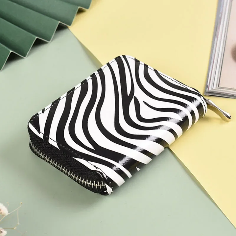 Zebra Print Purse Wallet for Women Leather Short Wallet Fashion Cute Credit Card Coin Purses Money Pouch Mini Wallets 2