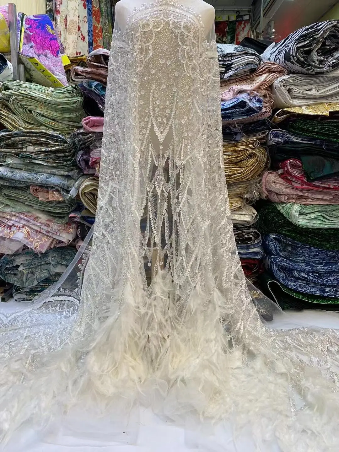 

African Lace Bead Sequin Fabric Tulle Lace Embroidery L-1302459 High Quality French Nigerian Lace feathers for Wedding Dress