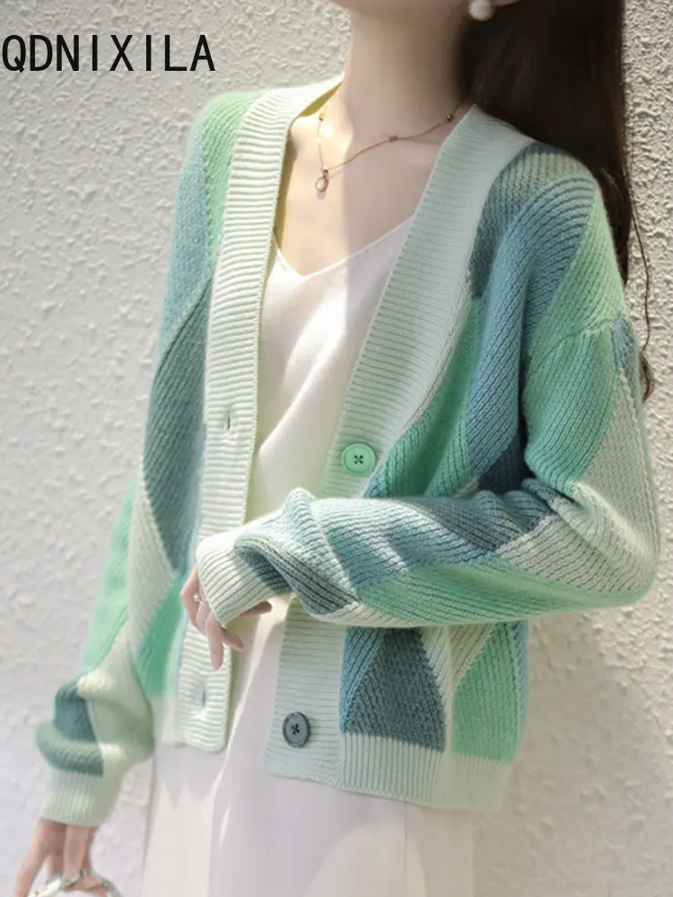 

Knitted Sweater Cardigan Women's 2023 Spring Autumn New Loose Fashion Long Sleeved Top Color Matching Short Sweater Women Coats