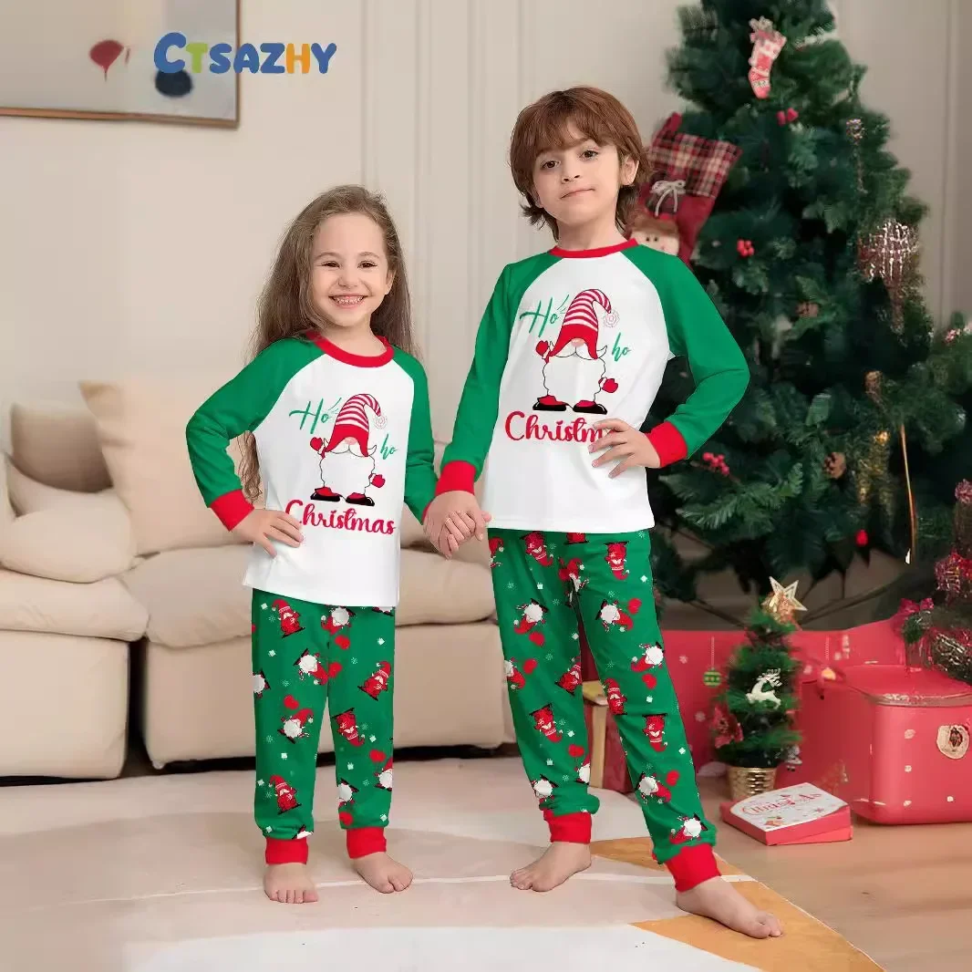 thumbnail image 5 of Conjunto de pijamas familiares de Feliz Navidad, conjuntos a juego, ropa de Año Nuevo para adultos y niños, ropa de dormir con estampado de dibujos animados, look navideño para el hogar, 5 of 5