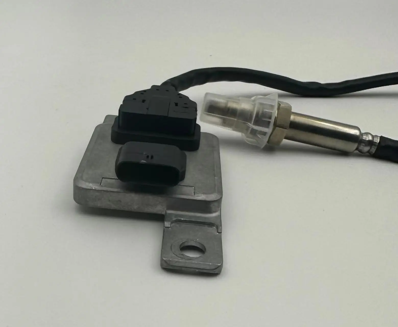 AUDI Nox   Ĩ, OE:SNS 750 04L907807CE, 12V