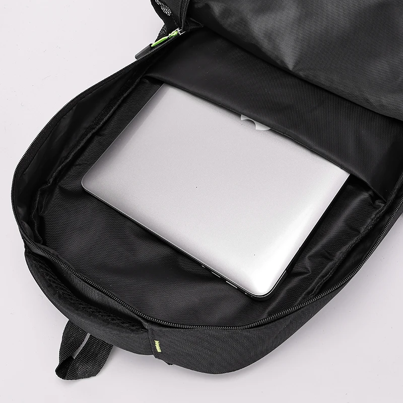 Large-capacity backpack, equipped with a 15.6-inch laptop compartment, multiple zippered pockets, padded shoulder strap, suitabl