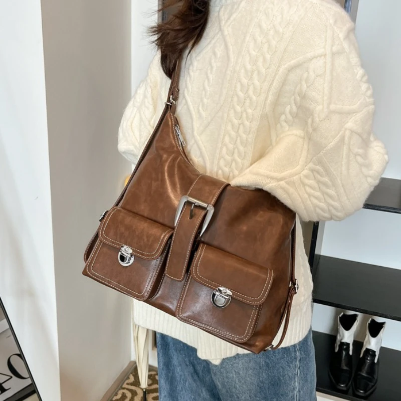 Retro Large Capaci Casual Women's Tote Bag Underarm Bag Fall Winter 2026 New Sle Double oulder Bapa Trendy Leisure Handbags