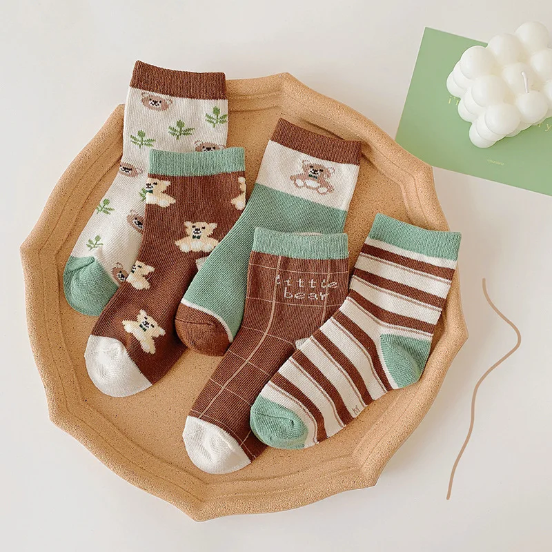 Рисунок 4 - 5 пар, детские носки с мультяшным