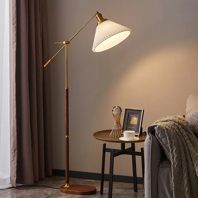 

2023 New Solid Modern Nordic Vintage Simple American Style Living Room Metal Walnut Wood Gold Decoration Standing Lamp Floor Lam