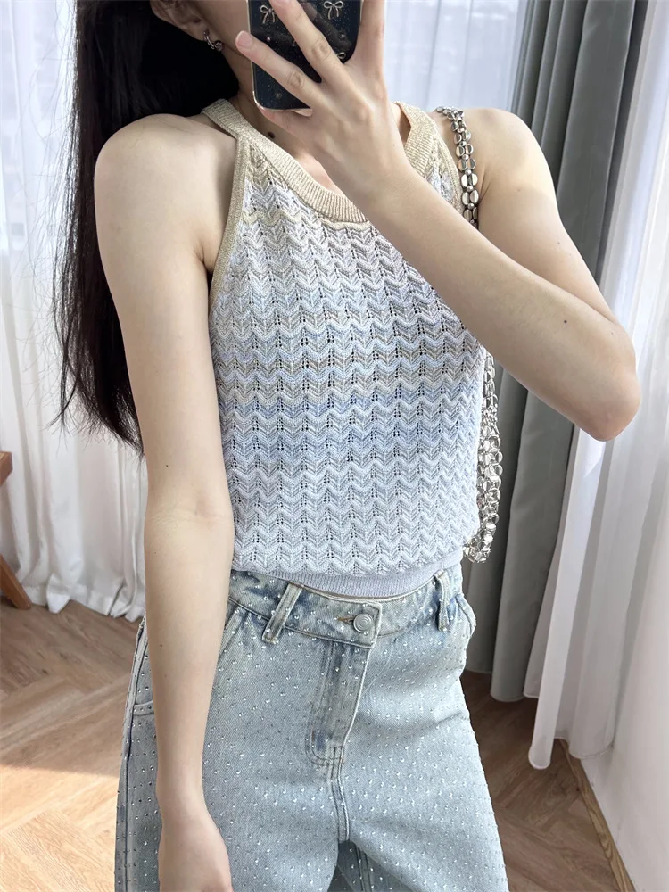 

Женский трикотажный жилет в полоску, простая майка без рукавов с градиентом и круглым вырезом, лето 2024