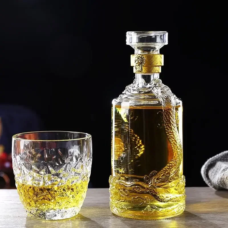 dragon engraved 500ML round shaped whiskey decanter barware Alcohol Bottle for Liquor Scotch Bourbon whiskey decanter set