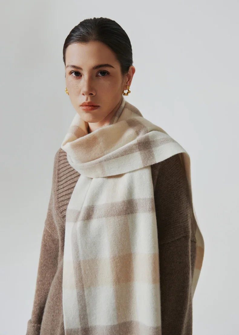 2024 New 100% Wool Scarf Winter Premium Plaid Shawl Versatile Simple Tassel Bib (30 Free Customized Embroidery Logo)
