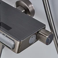 หรูหราห้องน้ําระบบฝักบัวก๊อกน้ําชุดพร้อมคีย์เปียโนแสงสมาร์ทอุณหภูมิจอแสดงผลดิจิตอลร้อนเย็น Mixer 5