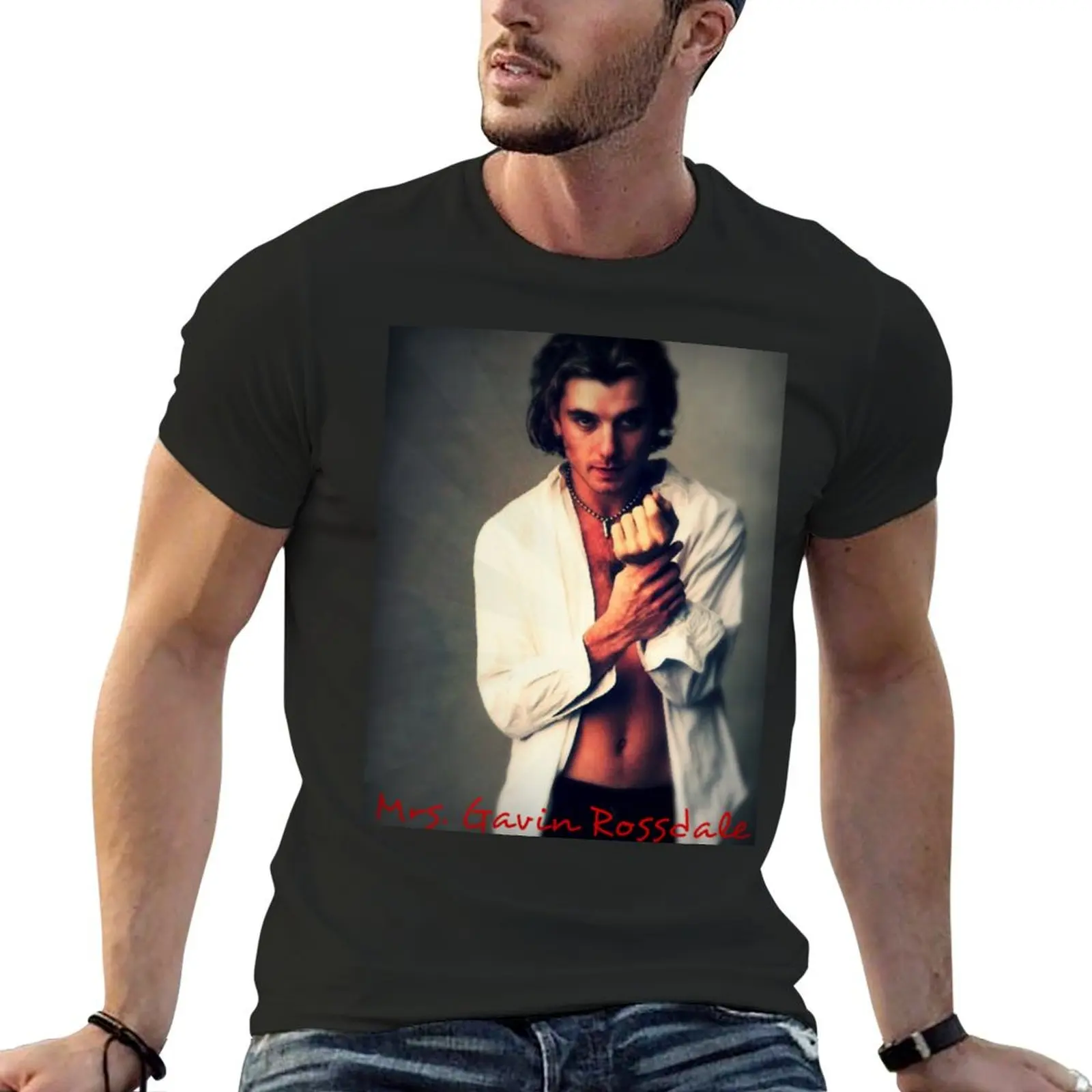 

Mrs. Gavin T-Shirt shirts graphic tee man clothes customizeds Men's cotton t-shirt
