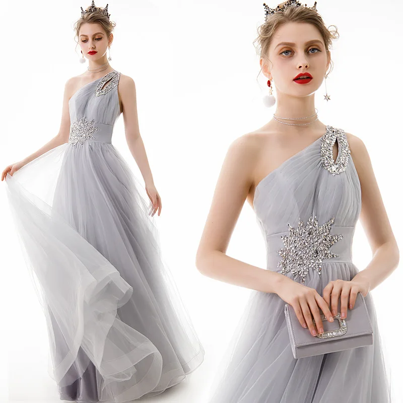 

2024 Luxurious Silver A-line Evening Dresses One Shoulder Beaded Crystals Prom Formal Celebrity Gowns Robe De Soiree YAHS002