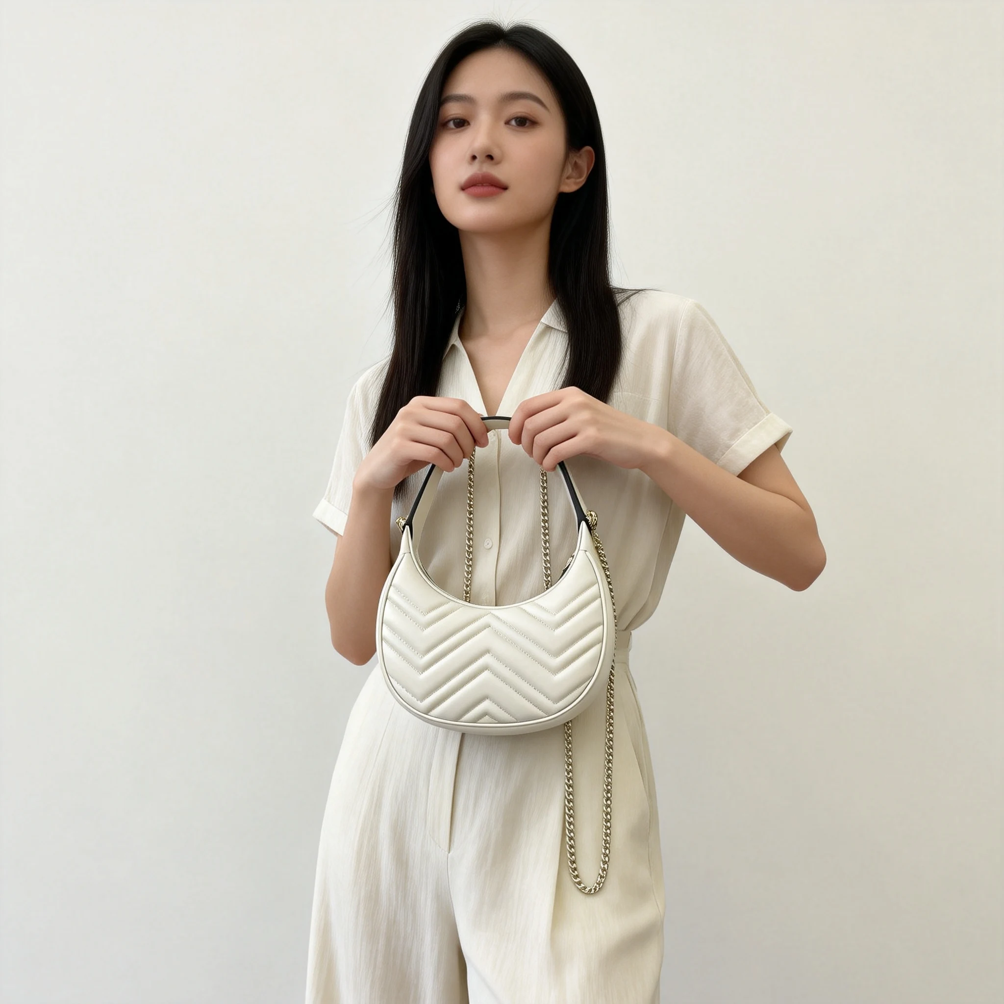 Genuine leather women's handbags, bucket bags, stylish totes, luxury leather shoulder bags, large women's handbags