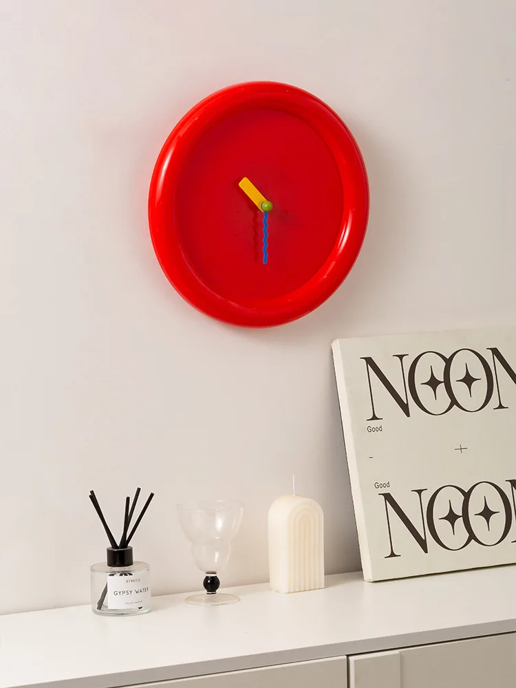 New Wall Mounted Clock Stand Creamy Style Clocks Home Decoration Desktop Silent Wall Decororation Home Decor Items Wall Clock