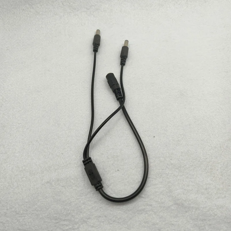 DC 3.5x1.35mm 1 to 2 Power Splitter Cable Way Connector  Extension cord cable  for CCTV Power Supply Adapter 5.5mm*2.1mm