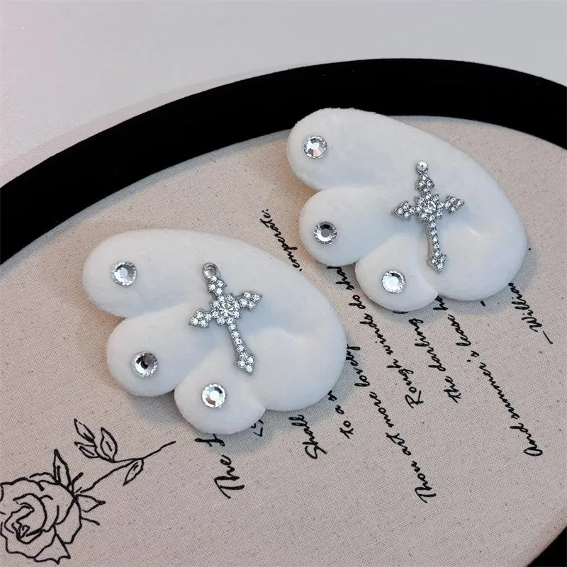 Y2K Sweet Cool Angel Wings Hair Clip Bling Bling Rhinestone Wings Cross Hairclips Women Girls Gothic Barrettes Fashion Headwear