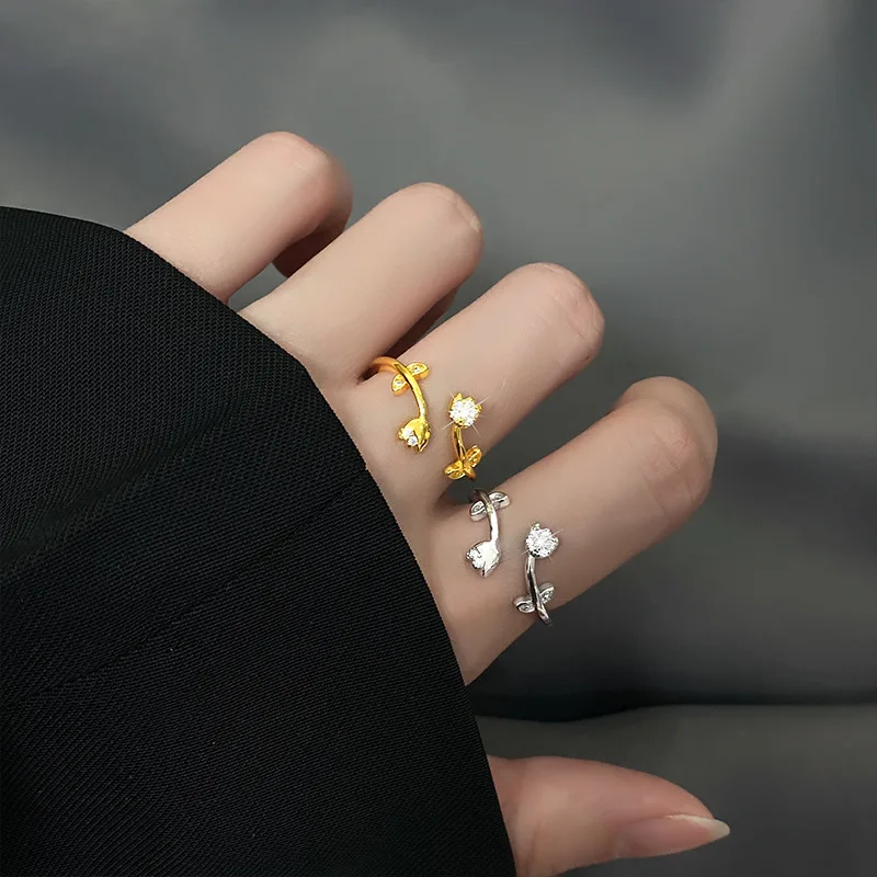 Light Luxury Gold Color Tulip Flower Metal Rings Women Girls Vintage Crystal Open Rings Punk Geometry Party Jewelry