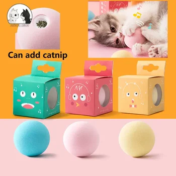 Interactive Catnip Squeaky Ball 1