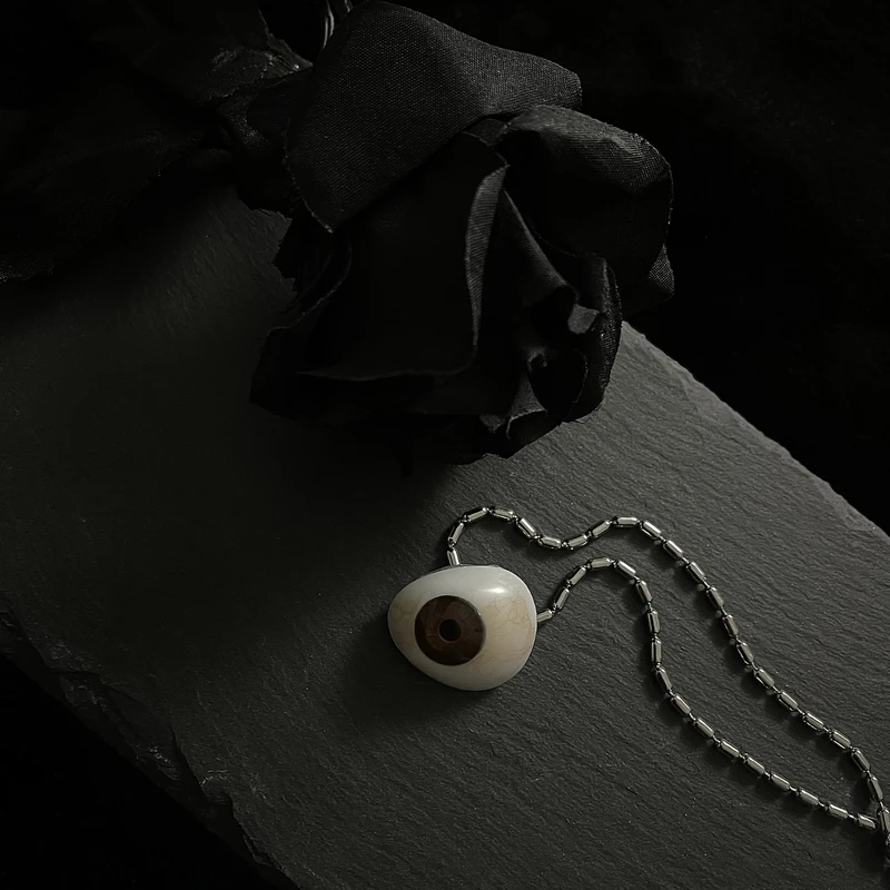 CCP Eyes Couple Sterling Silver Necklace for Men and Women, Light Luxury and High end Design Sense, Small and Popular Jewelry, I