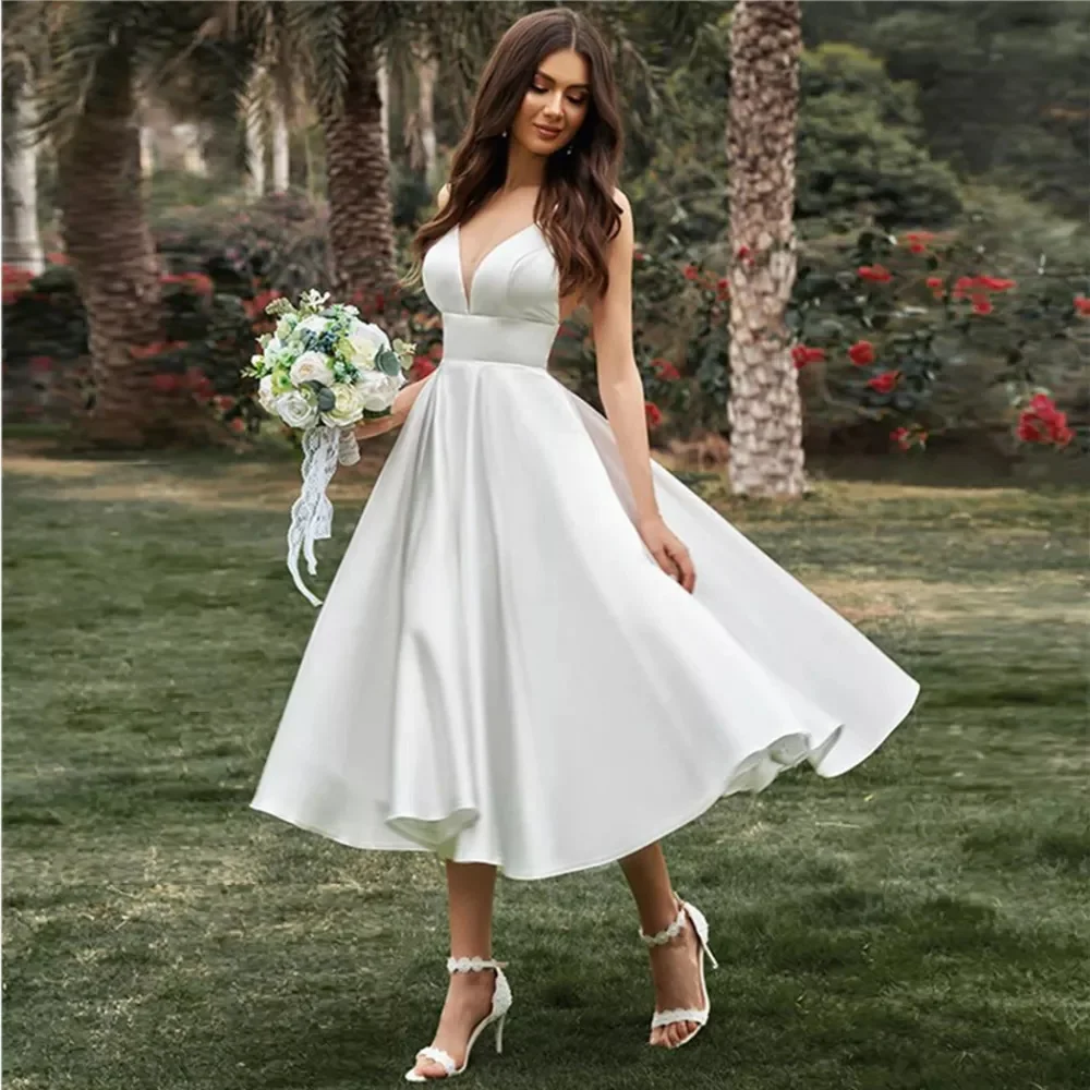 

Simple Short Backless Wedding Dresses Satin Sexy V-Neck Spaghetti Bride Gown for Woman Bridal Robe Vestido De Novia