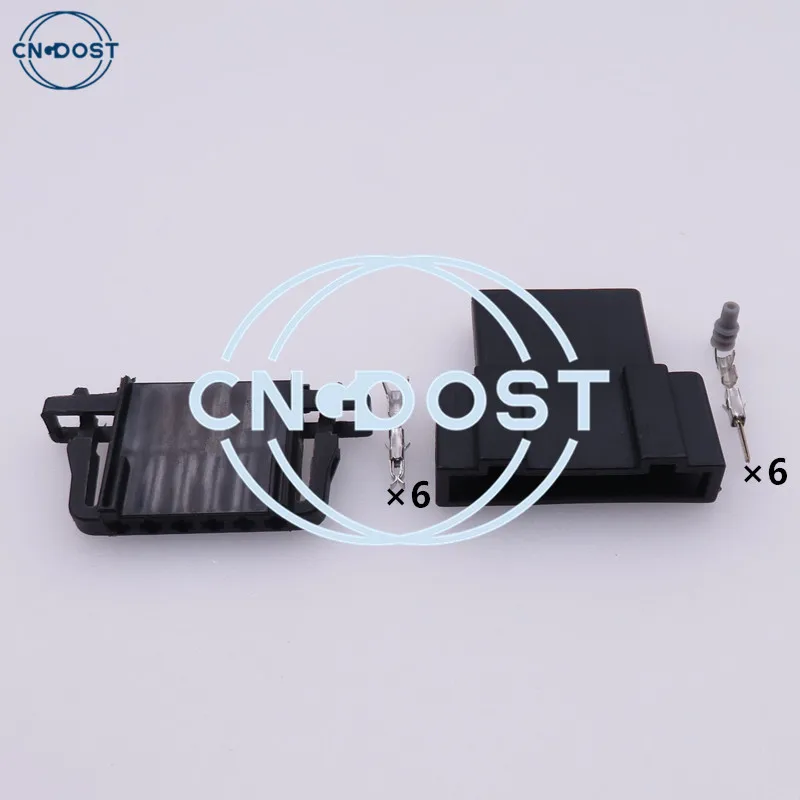

Розетка с педалью акселератора 3B0972706 для VW Golf Bora 3B0 972 706