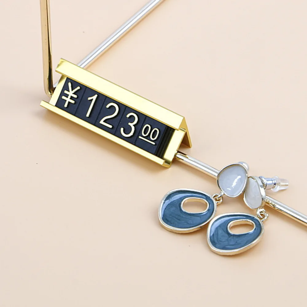 Рисунок 5 - Настольная металлическая база