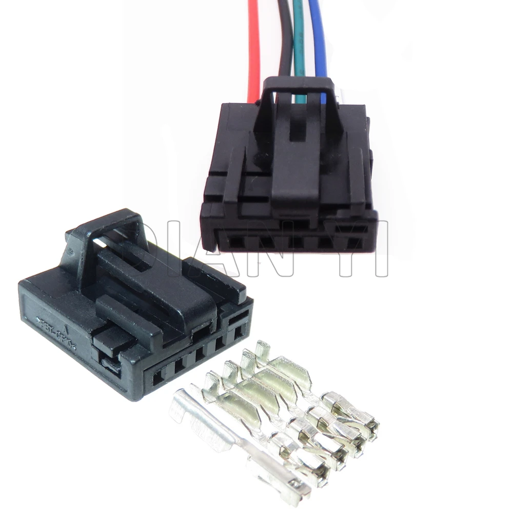 1 Set Presa Per Cablaggio Automatico A 5 Vie Con Cavi Adattatore Per Volante Multifunzione Per Auto Per Accessori Automobilistici Vw