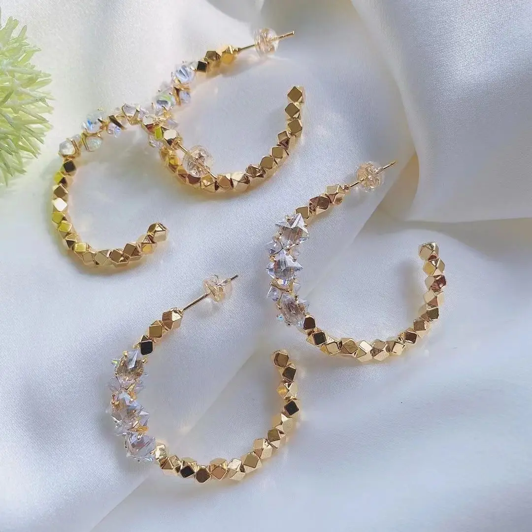 

5 Pairs, Fashion Classic Gold Color Crystal Stone Stud Earrings Geometric Crystal Earrings For Women Female Wedding Party Gifts