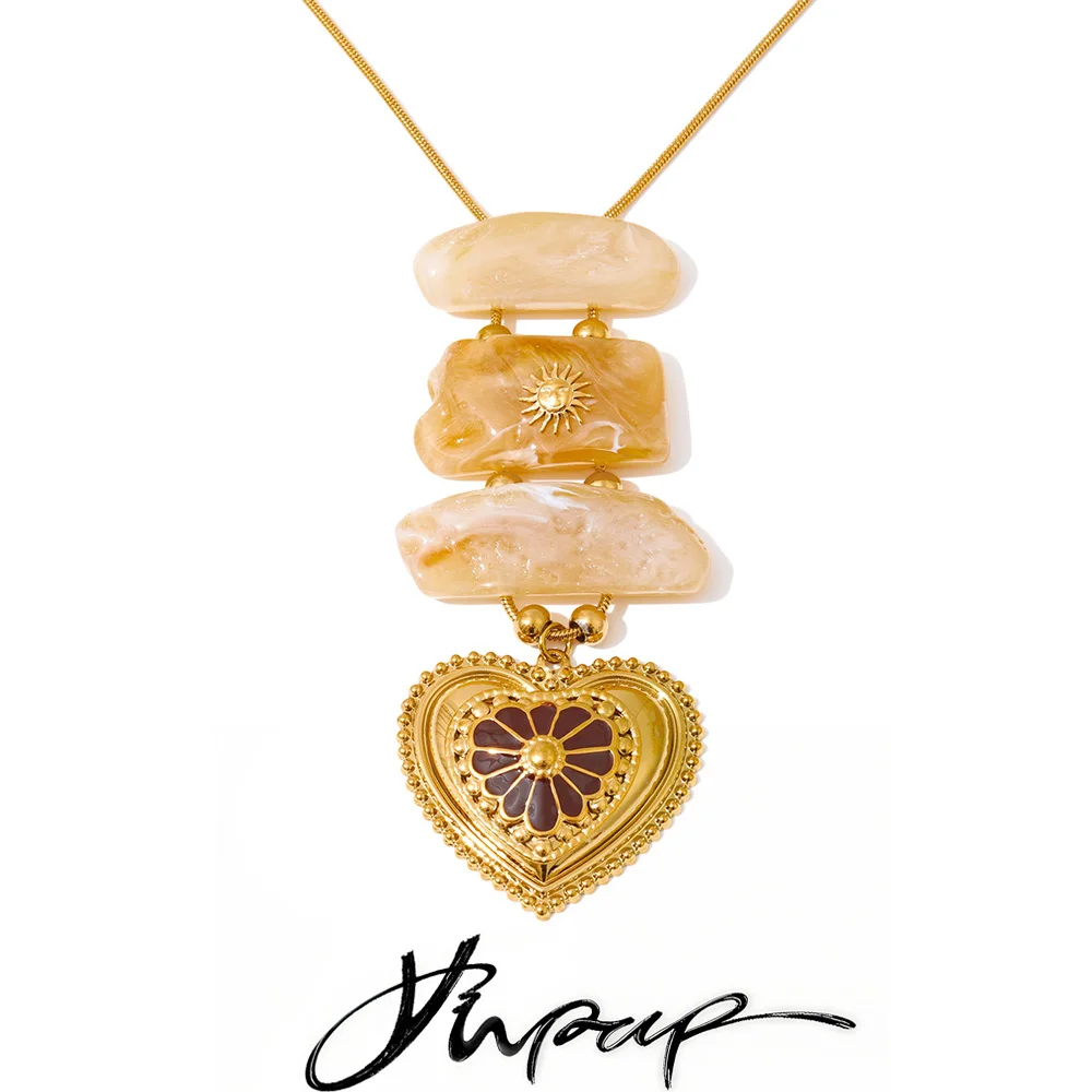 Yhpup Resin Heart Pendant Necklace