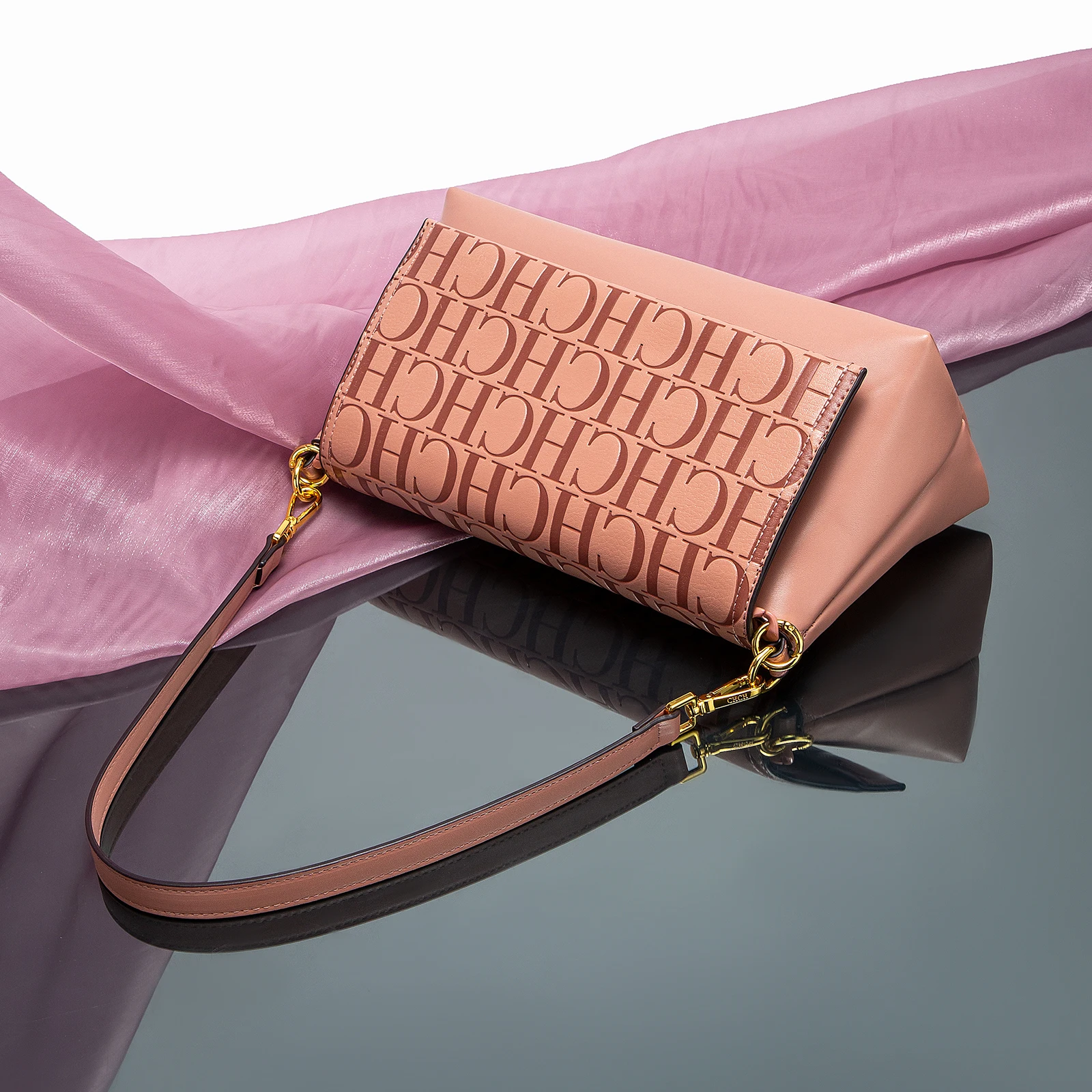 تصميم حقيبة الكتف النسائية المستطيلة الكلاسيكية ال...