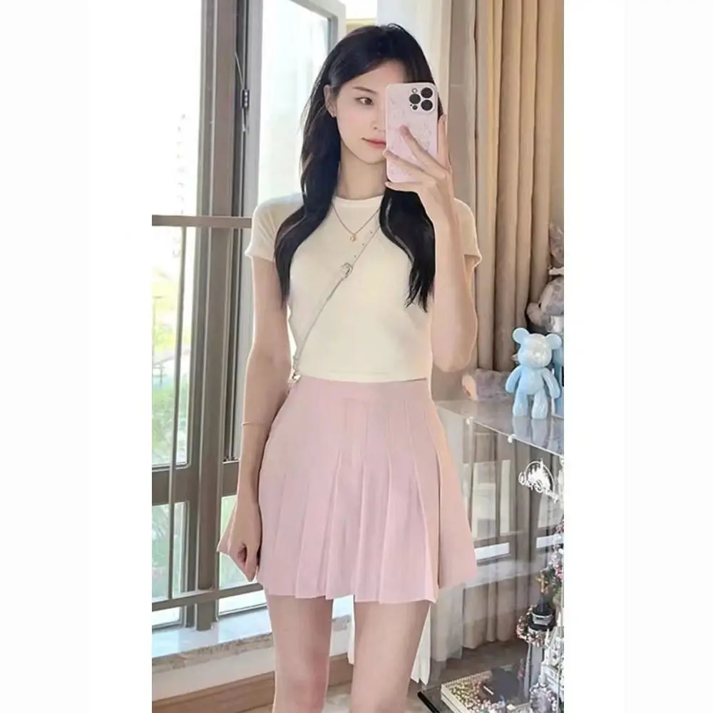 

Женский маленький чайный костюм, белая футболка с коротким рукавом и розовая плиссированная юбка, милый костюм из двух предметов