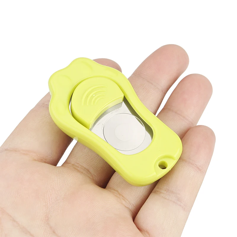 2pcs Pet Dog Clicker Toys Trainer Paw Shape Pet Tranining Clickers Obedience Dog Pets Training Trainer Click Award Supplies
