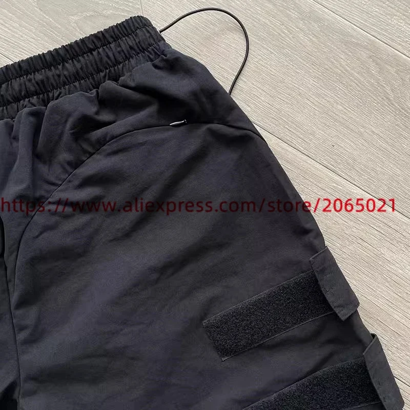 Whoisjacov pair of Puffer Shorts Cargo Men Women High Quality Multi Pocket Oversize Breeches 5