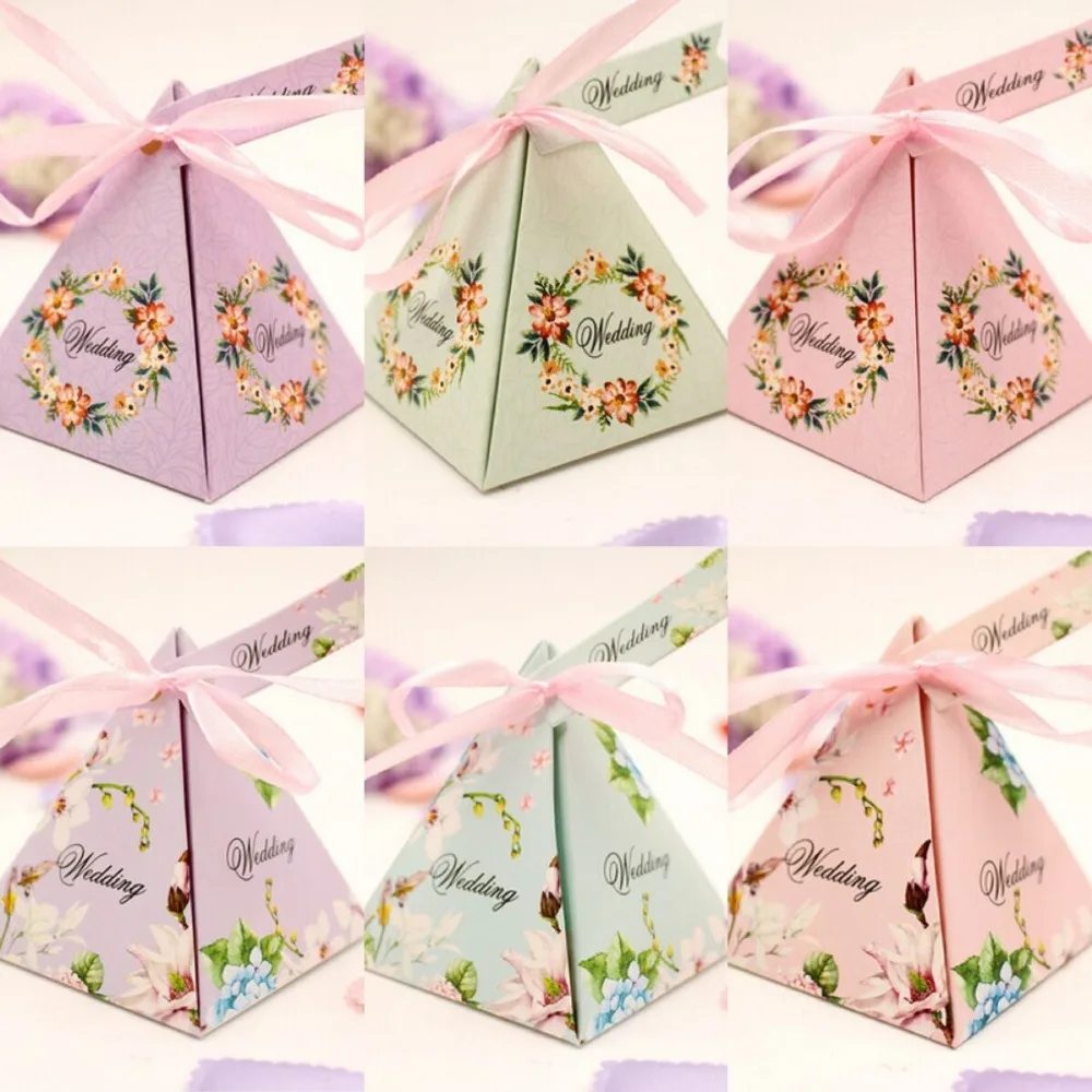 

100 x Charming Triangular Pyramid Flower Candy Boxes Wedding Favors Gifts Box With Ribbons Tags