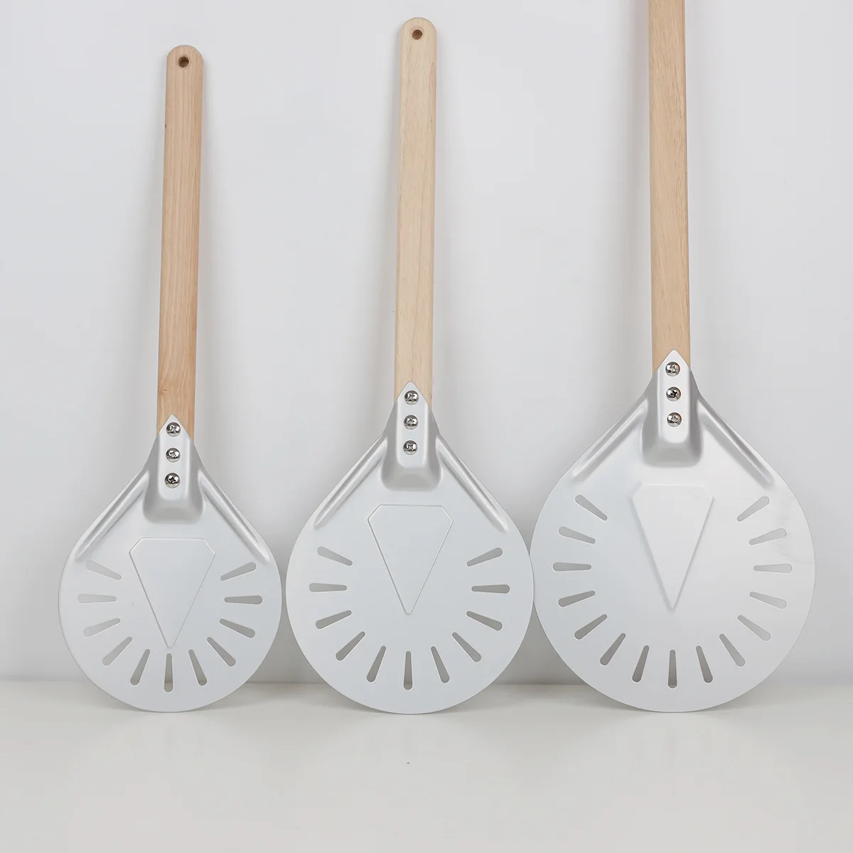 Pizzathome Anodized Pizza Peel Perforated Pizza Turning Peel with Wood Handle Shovel or Anodized Short Spatulas