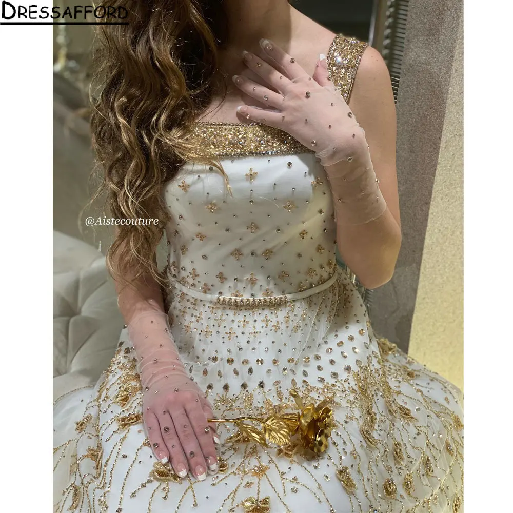 

Gorgeous Gold Crystal Beading Dubai Evening Dress A-Line Square Collar Sleeveless Saudi Arabic Formal Party Gown