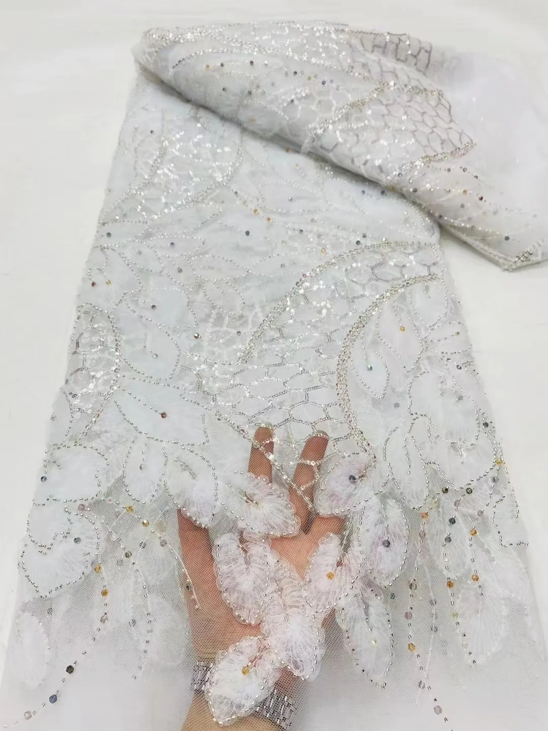 

White Luxury Nigerian Handmade Beads Lace Fabric 2024 High Quality Sequins Embroidery African French Net Lace Fabric For Wedding