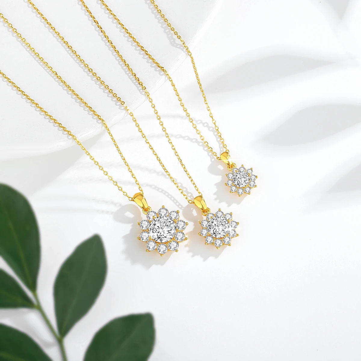 AU750 Original Design 18K Gold Pendant 0.5ct 1ct 2ct Moissanite Necklaces for Women Anniversary Party Gift High Jewelry