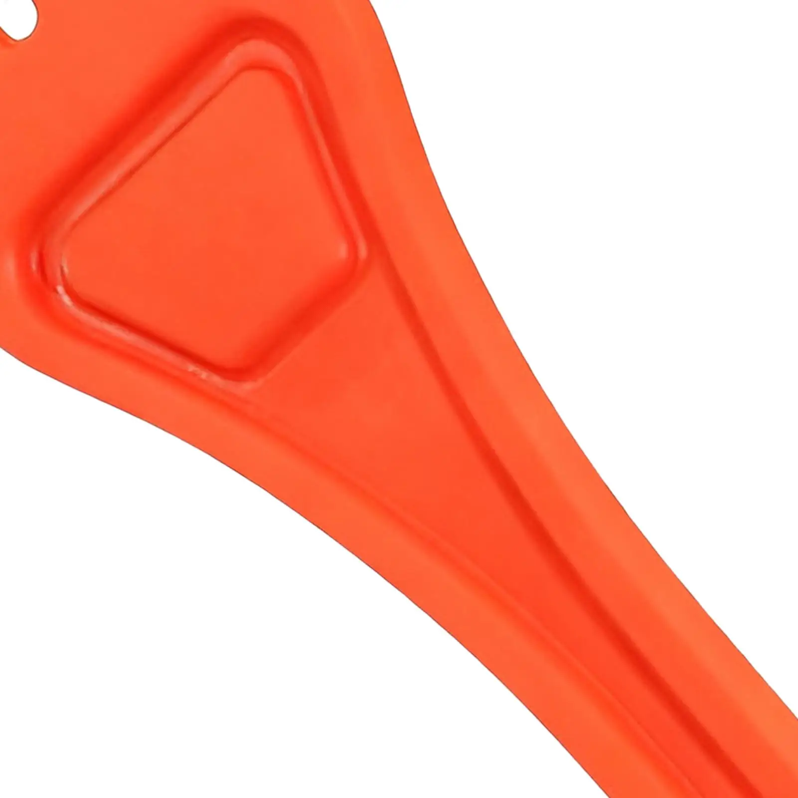 כלי ניקוי גזר ניידים לניקוי גזר ארוך מברשת ניקוי גג עלים רקע לניקוי גינה חצר דשא