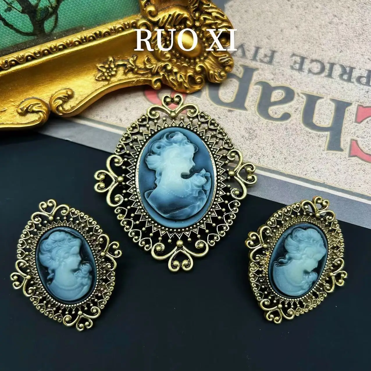 

Vintage Medieval Jewelry for Women Cameo Earrings Brooch Relief Court Antique Party Show Gift Gorgeous Luxury Boutique Antique