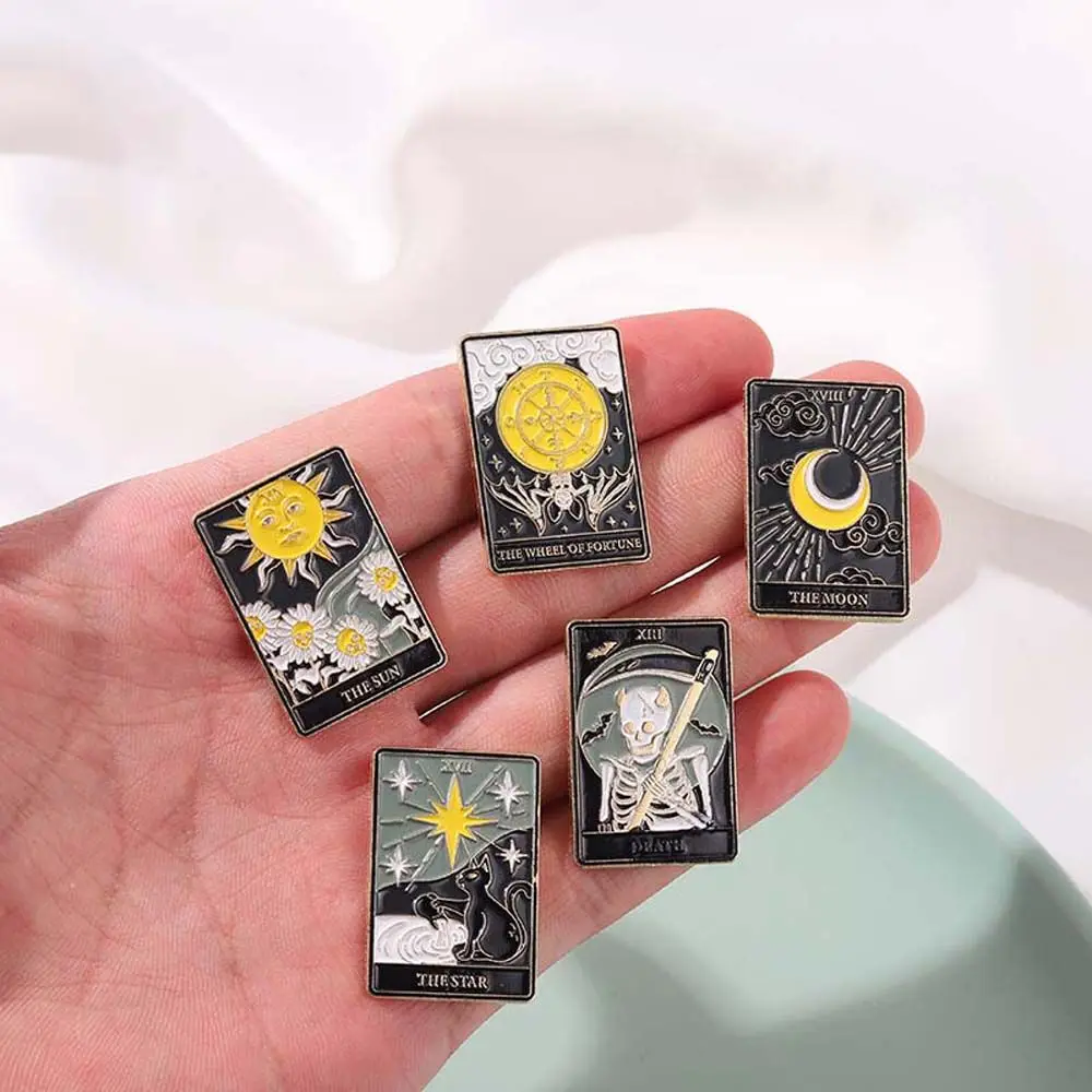 

Gift for Kids Badge Pin Travel Commemorative Mysterious Cat Sun Moon Stars Funny Brooches Brooches Pin Enamel Pin Lapel Brooch