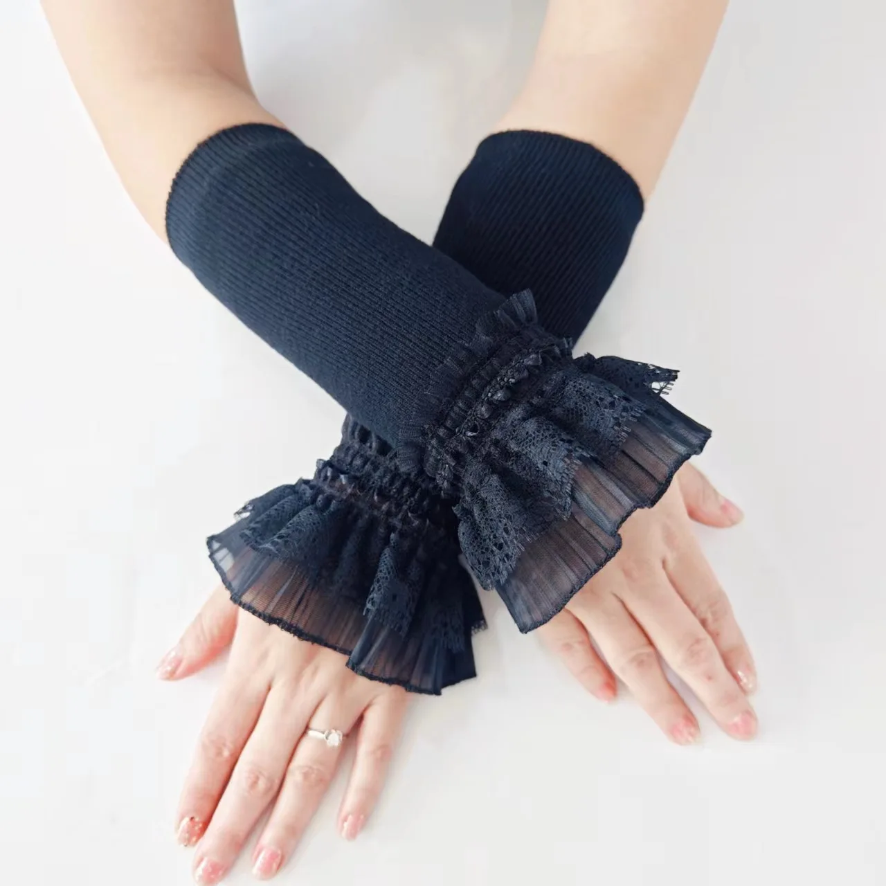 Trendy Nail Shooting Knit Lace False Cuff Women's Nail Art Tool Photo Arm Sleeves Polish Painting Design Photography Prop arm sleeves