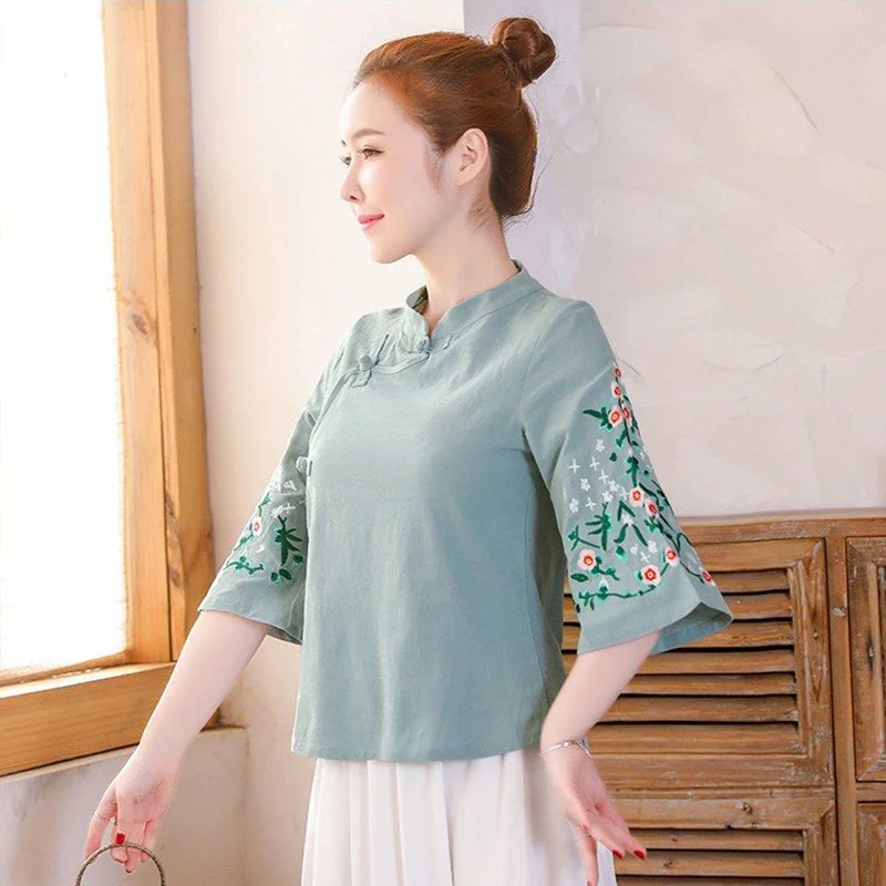 New Chinese Style Women's Shirts Stand Collar Buckle Loose National Women Blouse Top Size Chinese traditional coat woman
