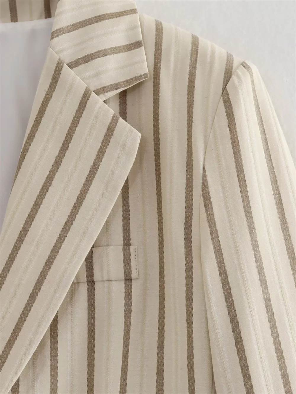 Women Striped Loose Blazer Suits Autumn Straight Long Sleeve Chic Single-breasted Office Lady Notched Collar Elegant Blazer Coat